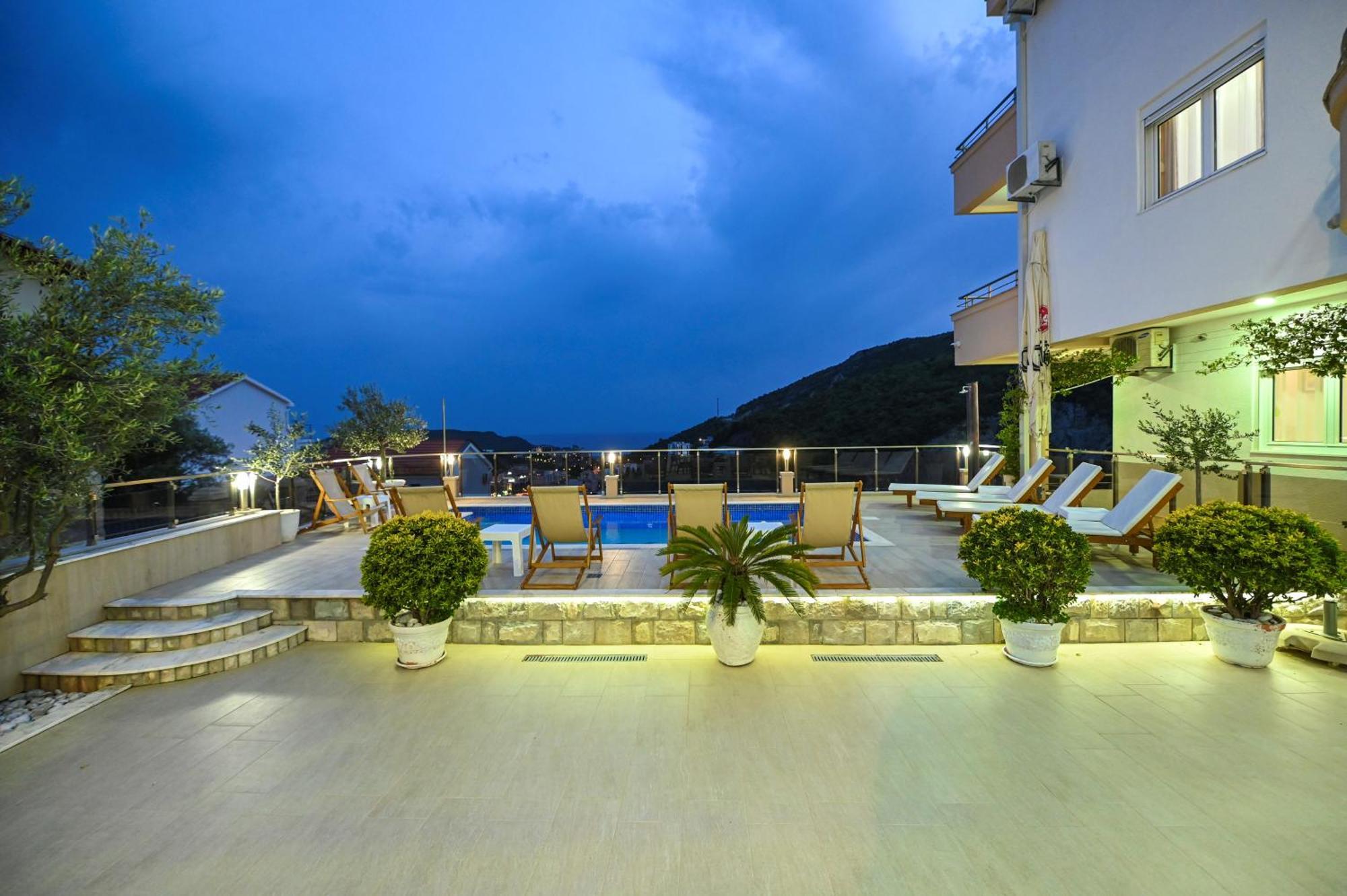 Villa Lux Rajovic Будва Екстериор снимка